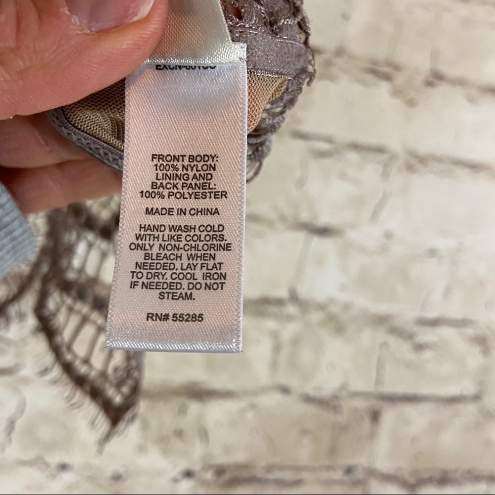 Express taupe adjustable strap bralette size small - Picture 6 of 12